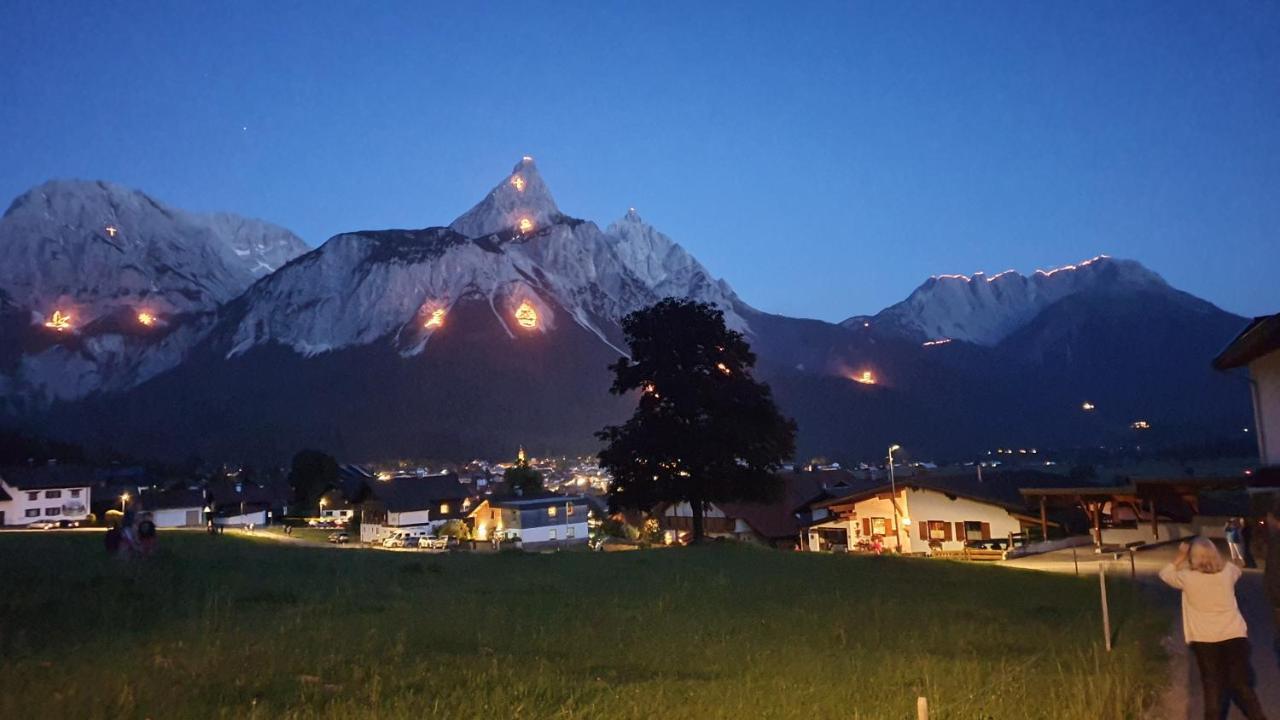 Chalet Panorama Tirol Höfen Екстериор снимка