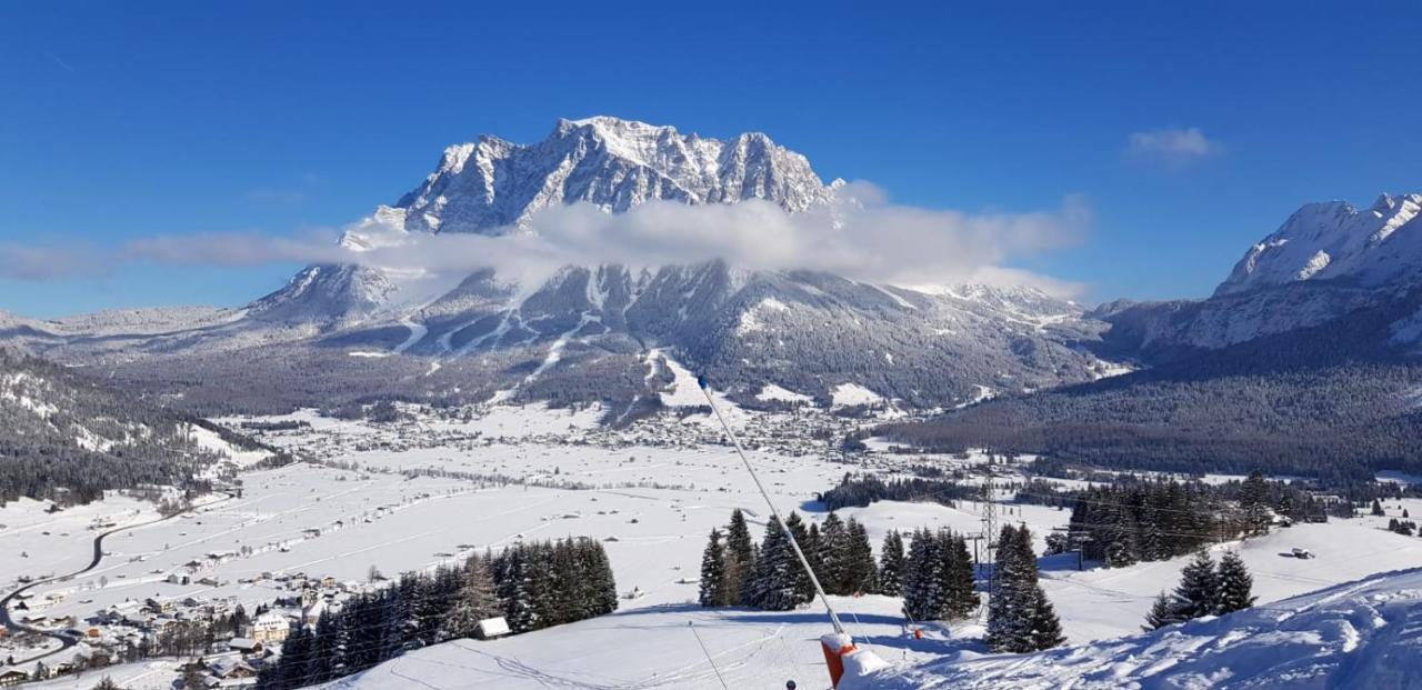 Chalet Panorama Tirol Höfen Екстериор снимка